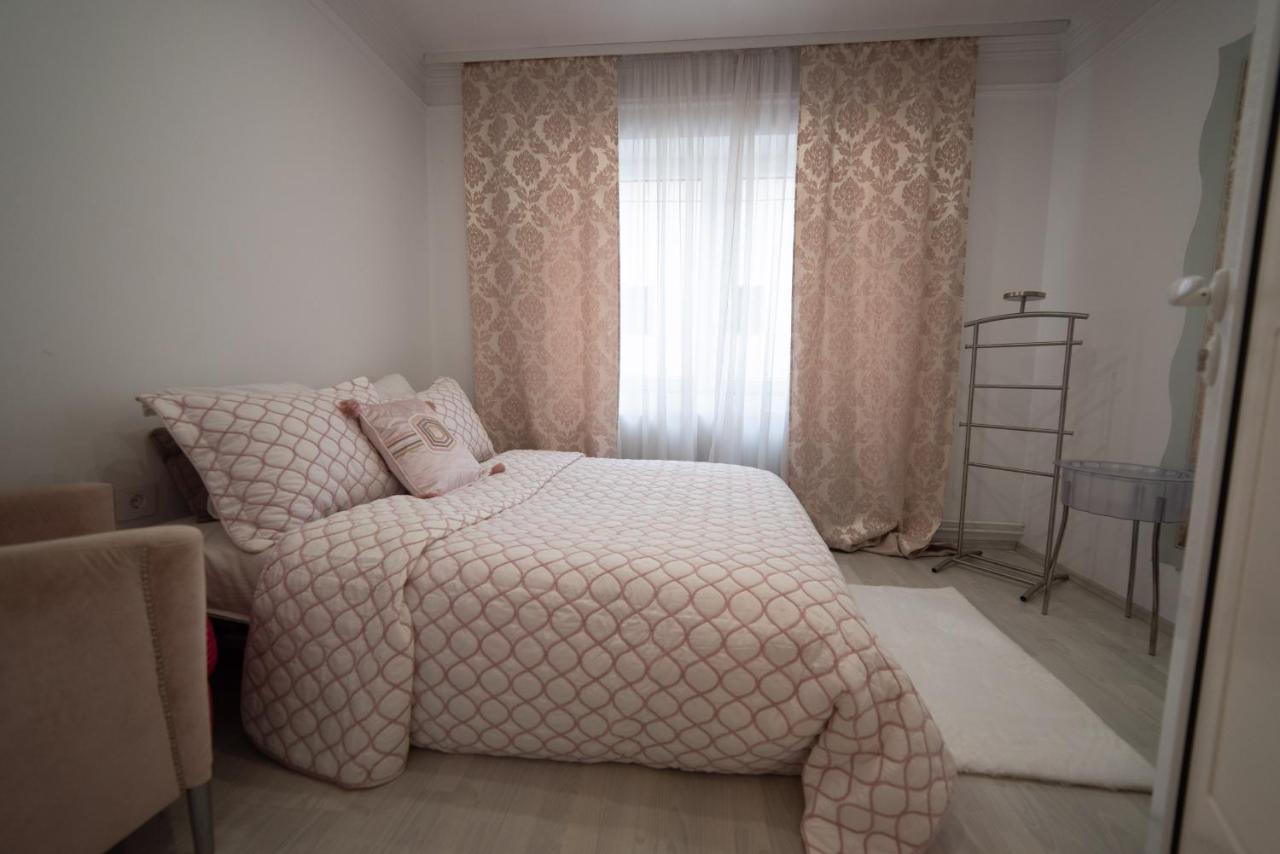 Jelenar Leilighet Novi Sad Eksteriør bilde